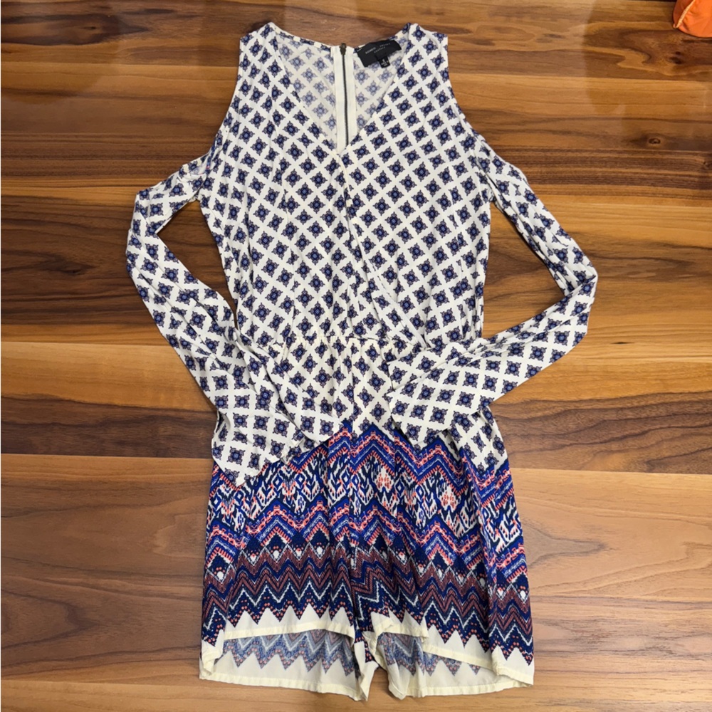 Romeo & Juliet Couture White and Blue Patterned Dress